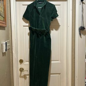 Green corduroy jumpsuitt